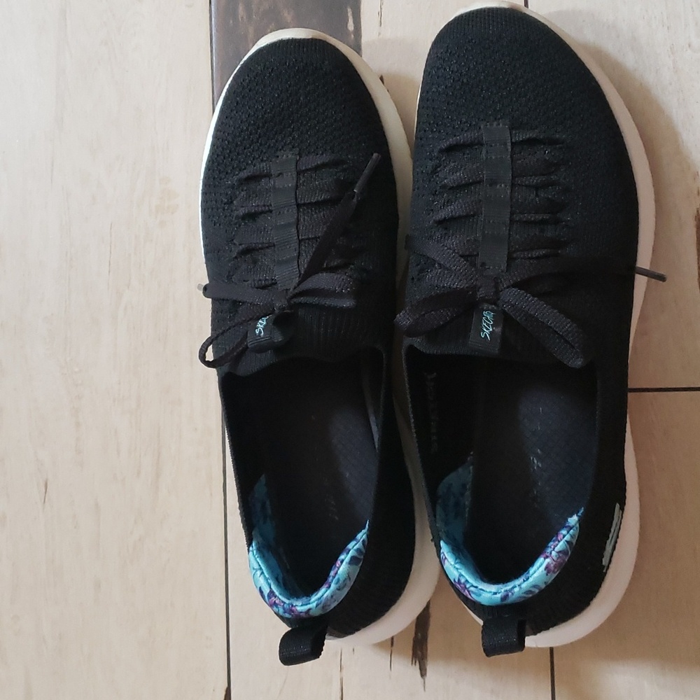 Skechers Ultra Flex Washable Slip Ons-Flourishing Views. Black - Picture 2 of 4